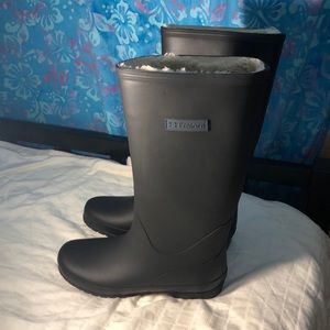 Winter rubber boots